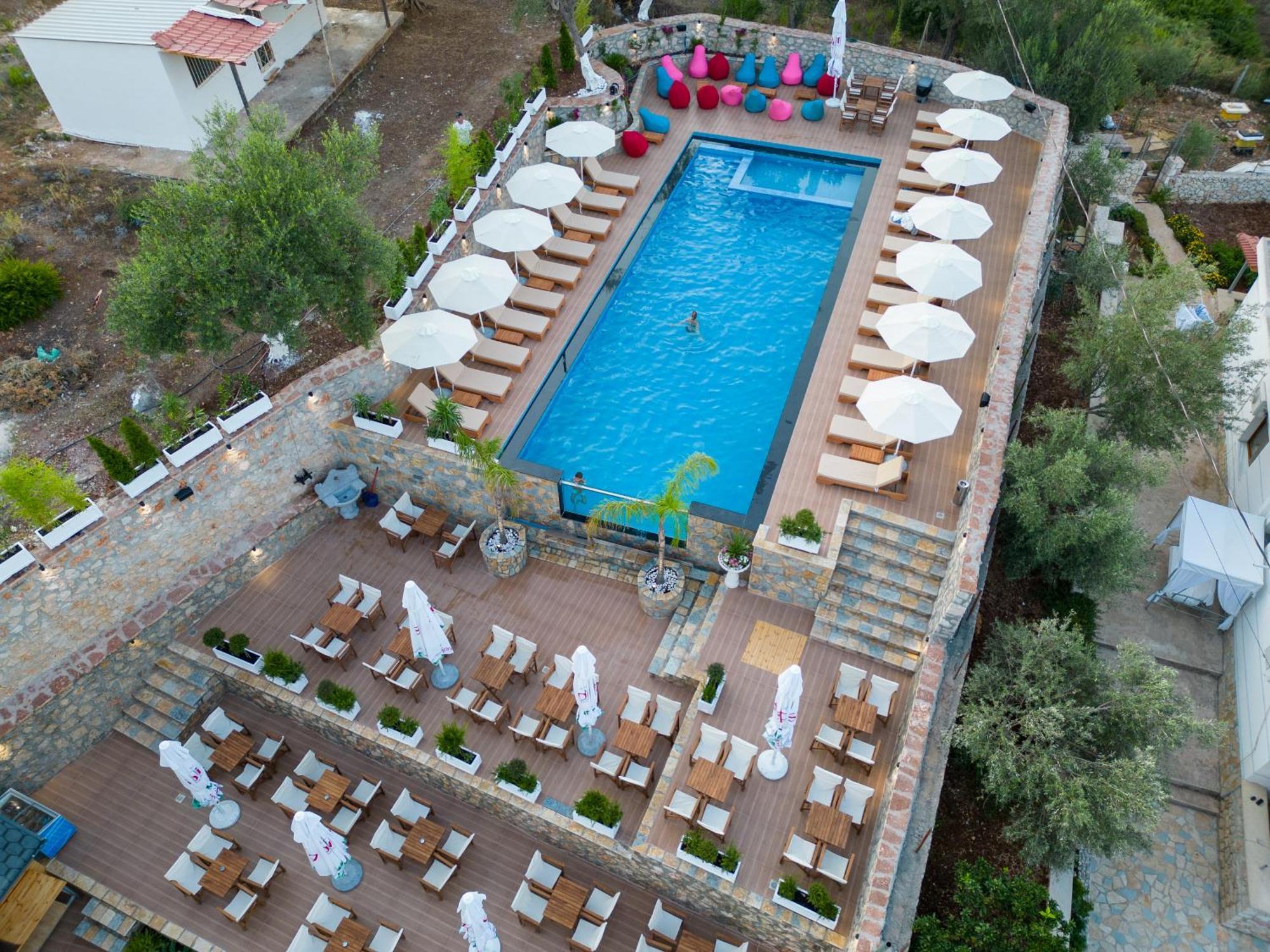 Hotel Memaj Ксаміл Екстер'єр фото